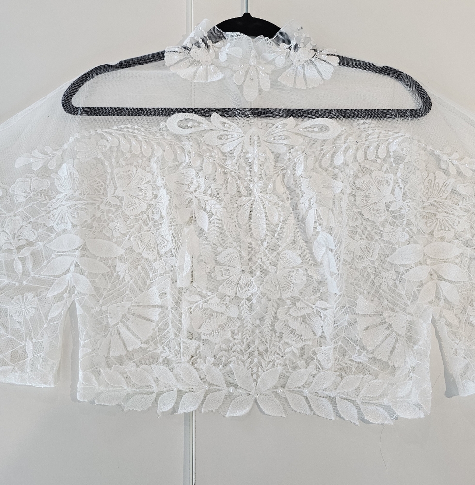 Elegant White Lace Women's Top - Wedding Dress Topper Bolero Jacket
